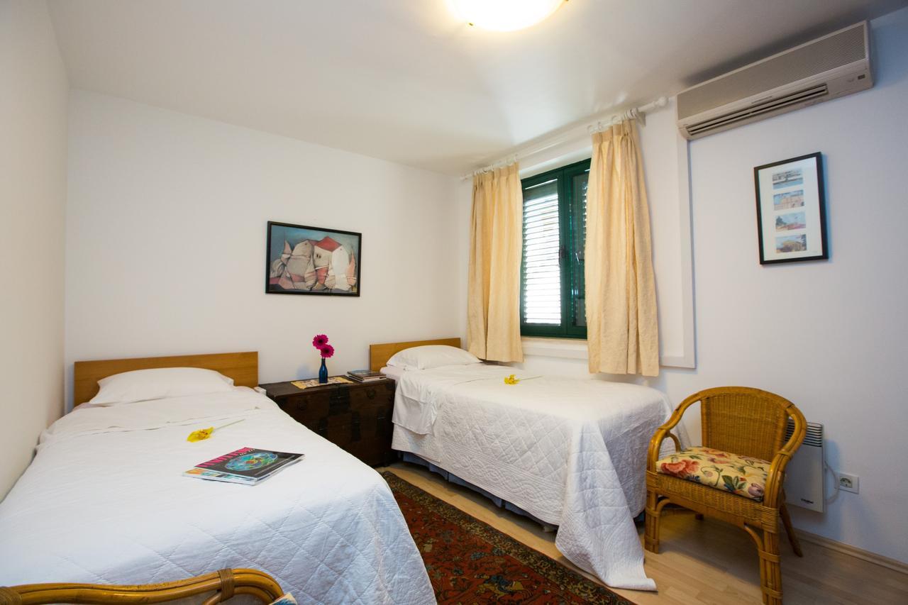 Ambassador Suite Ragusa Esterno foto