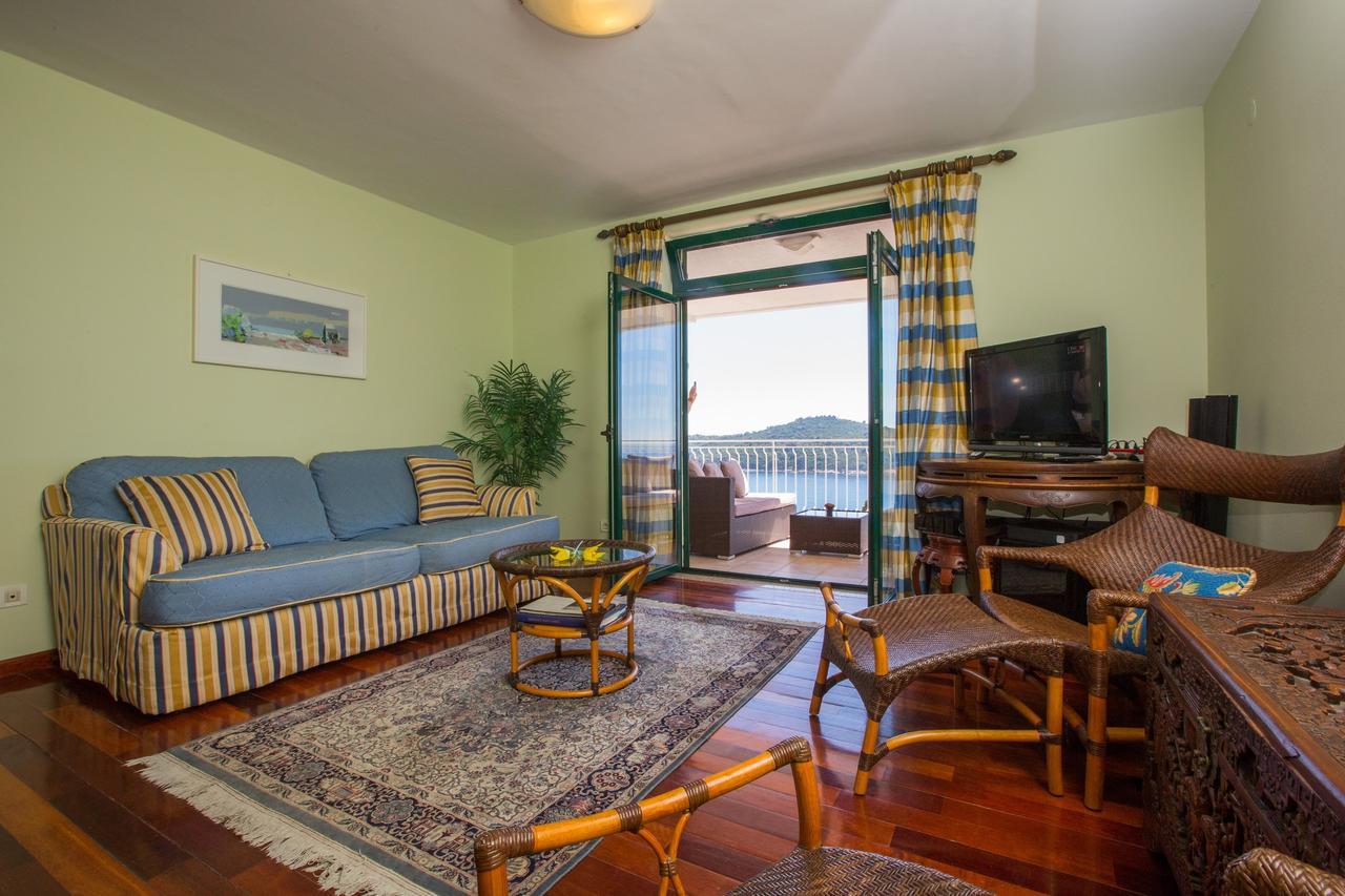 Ambassador Suite Ragusa Esterno foto